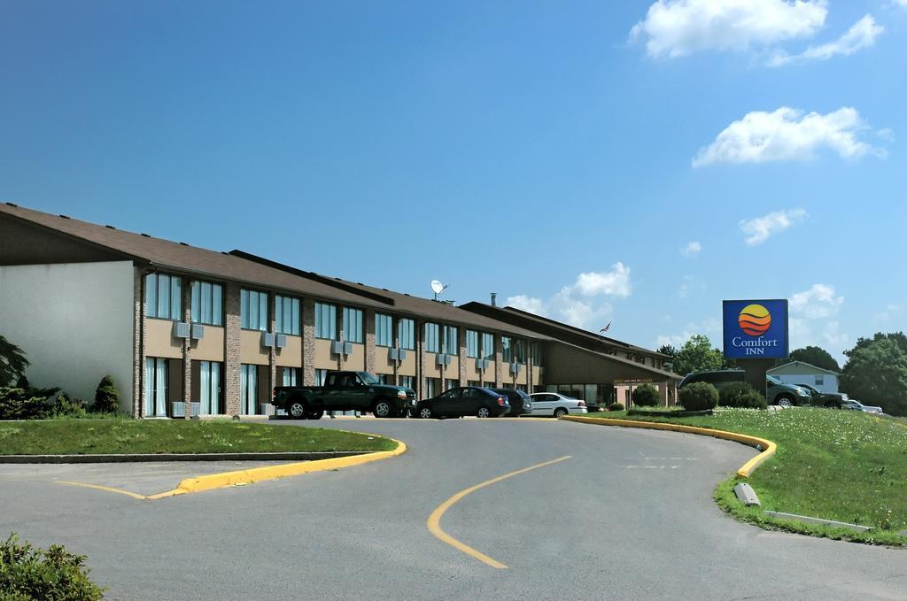 Comfort Inn Belleville Exterior foto